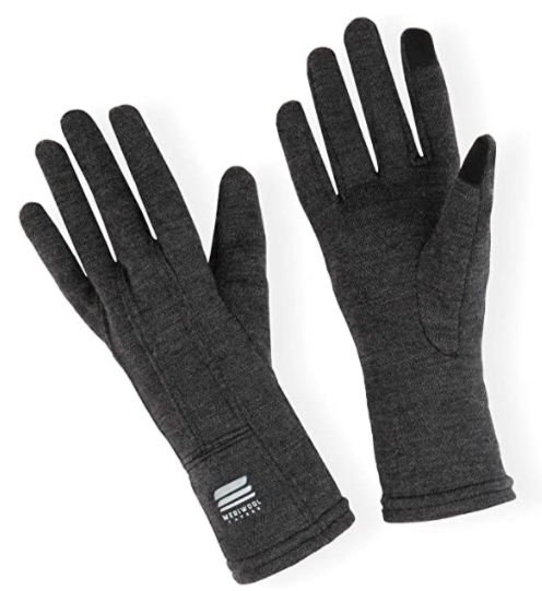 black-gloves-outdoor